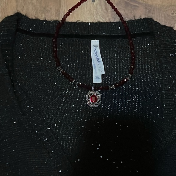 Aeropostale Sweater.. - Picture 3 of 6